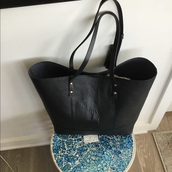 Cole Haan Patent Leather Black Bag. Used $60 - Picture 5 of 6